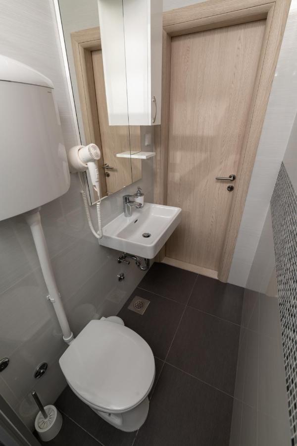 Studio Apartment Boksic Mlini Exterior foto